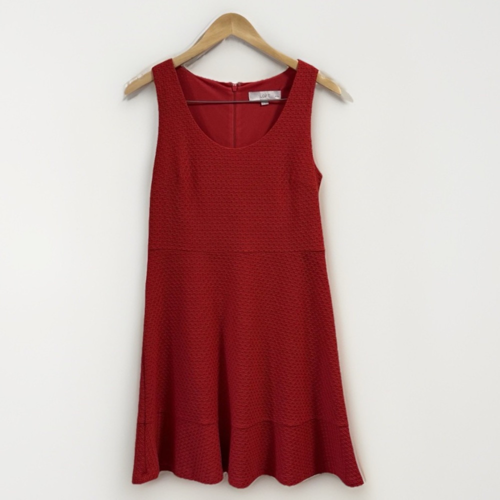 Loft Red Aline Eyelet Sleeveless Flutter Hem Above Knee Size 8 Petite